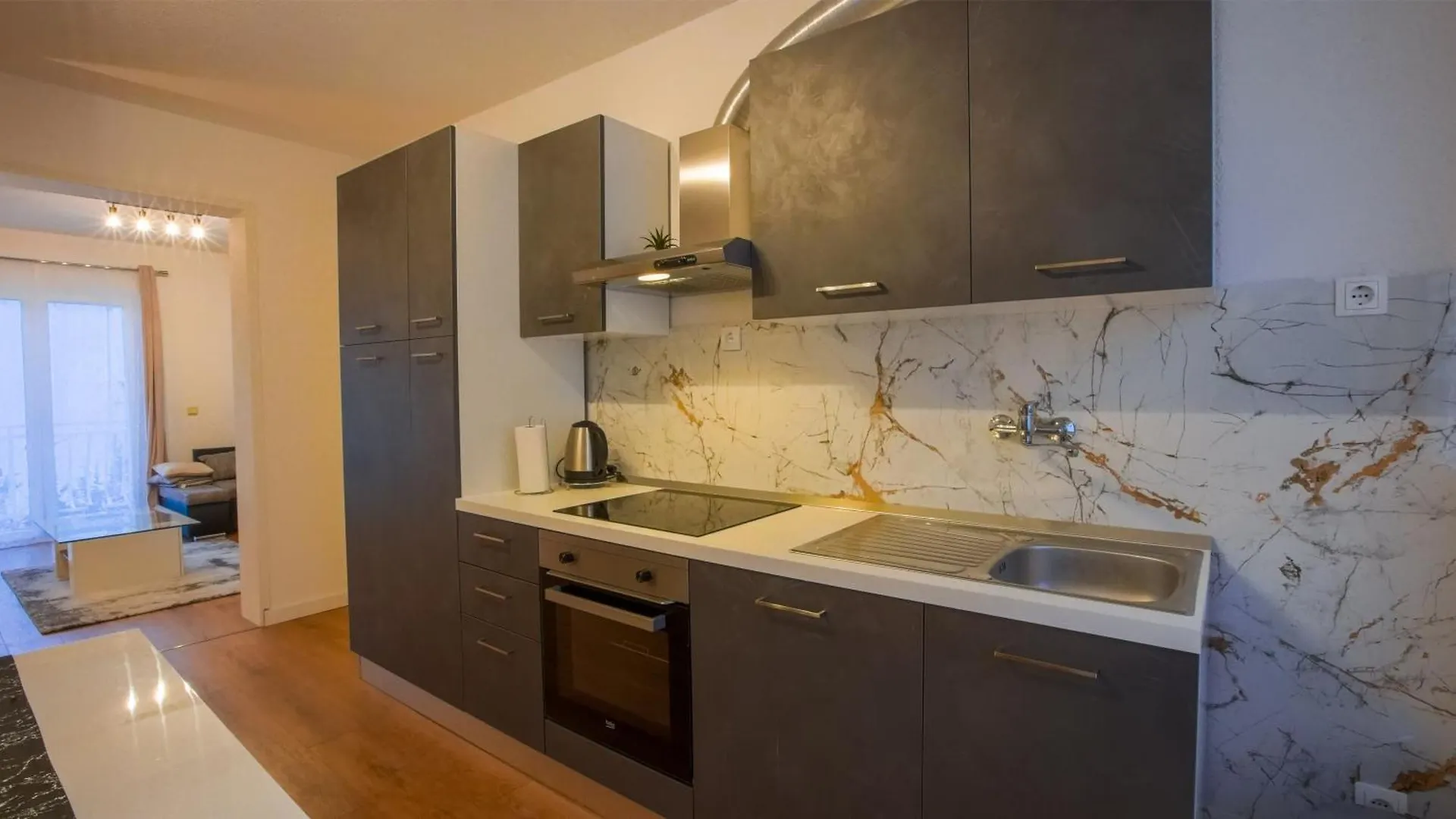 Lägenhet Apartman Mia With Pool1 Split