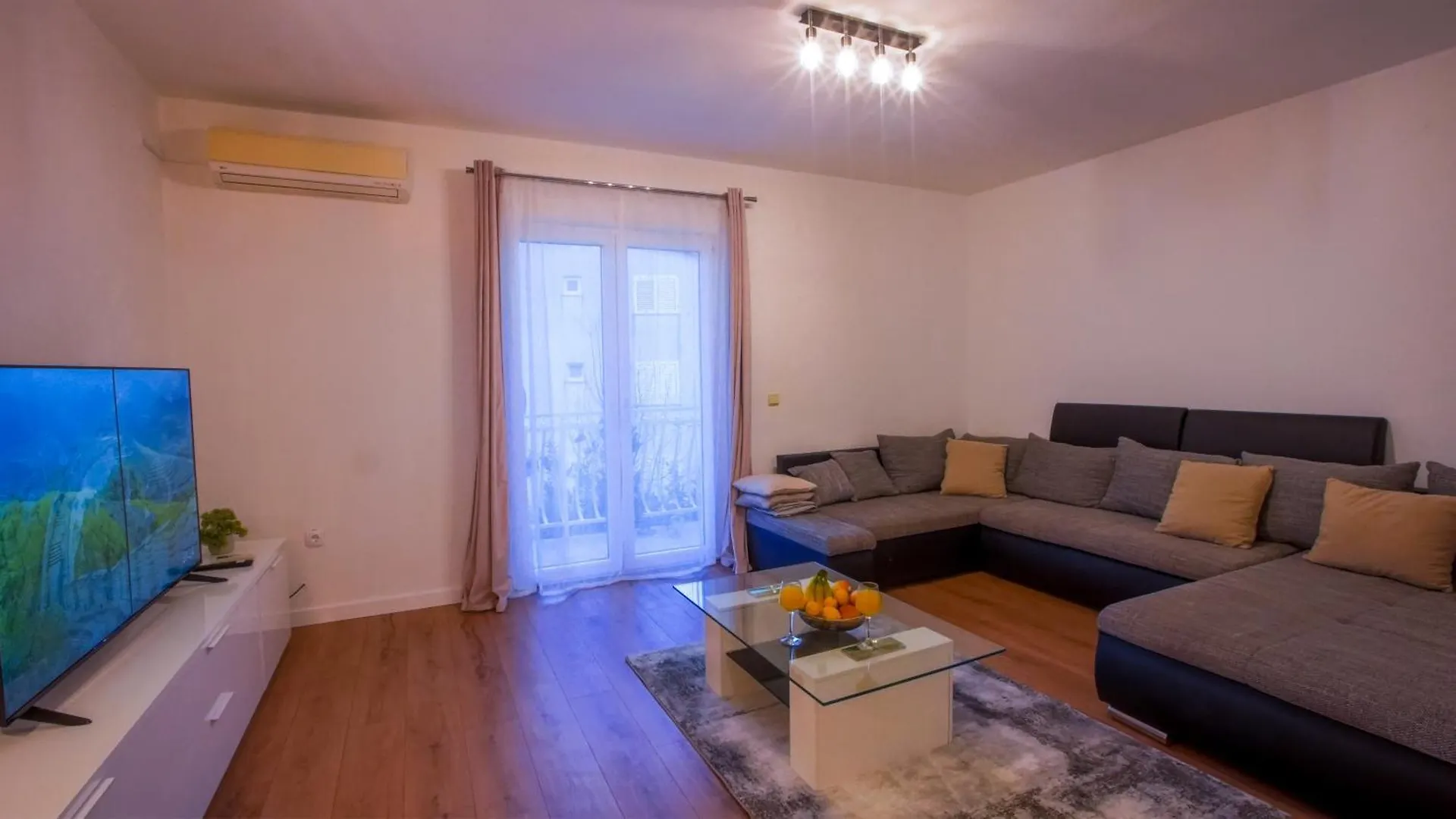 Apartman Mia With Pool1 Split 0*,  Croatia